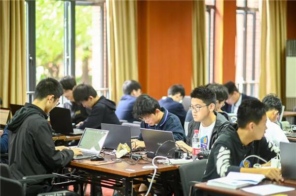 软件工程师2.jpg